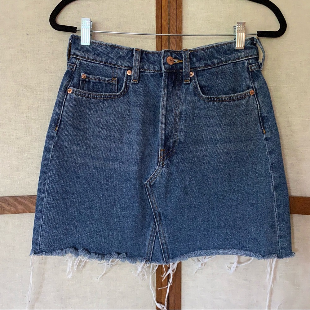 H&M Denim Mini Skirt with Raw Hem - Size 6